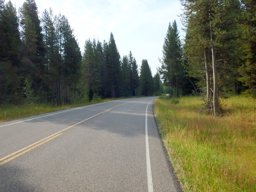 GDMBR: We're rolling south US 99/191/287 toward Moran Junction.